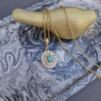 گردنبند طلاروس با نگین فیروزه نیشابوری